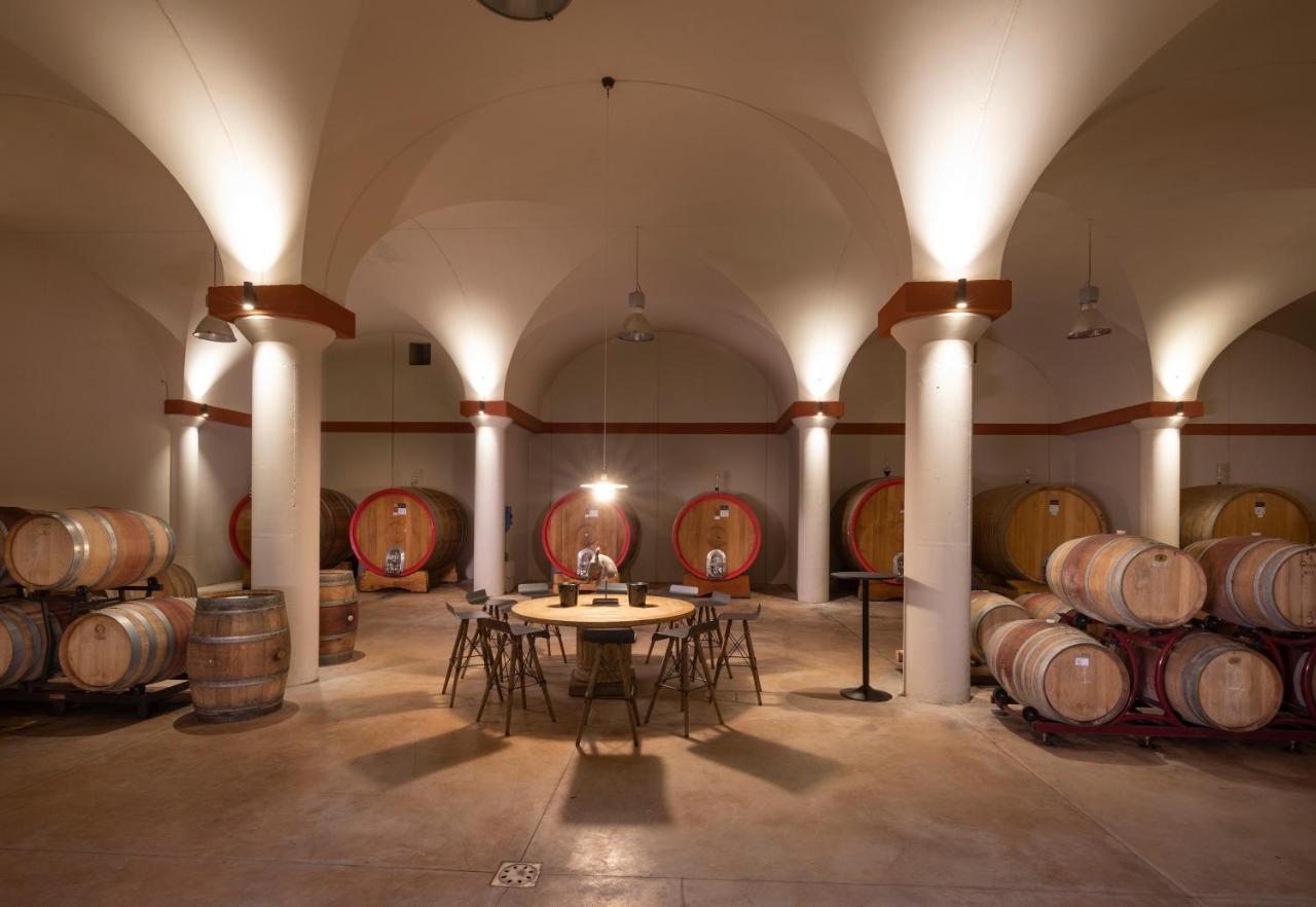 Вилла Borgo Argiano Кастельнуово-Берарденга Экстерьер фото