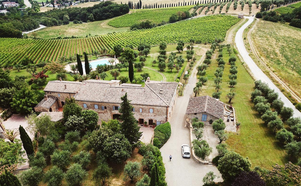 Вилла Borgo Argiano Кастельнуово-Берарденга Экстерьер фото